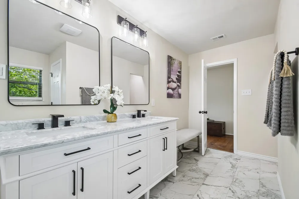 9203 Comburg Drive Austin, TX 78748