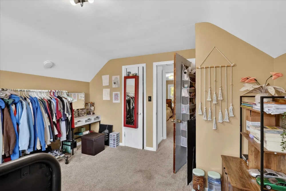 261 19 Mile Road NE Solon Township, MI 49319