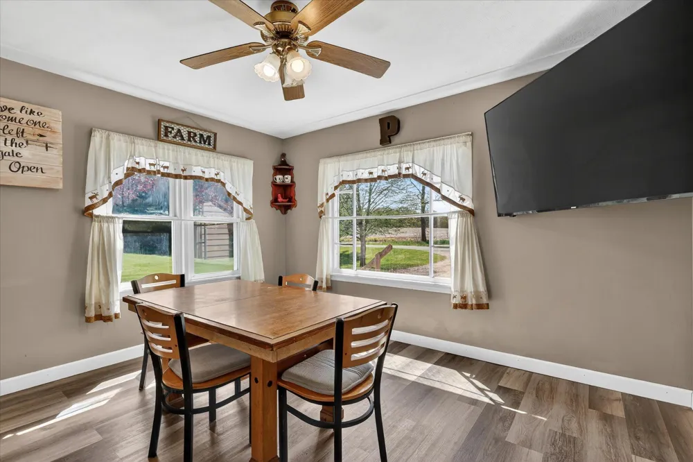 261 19 Mile Road NE Solon Township, MI 49319