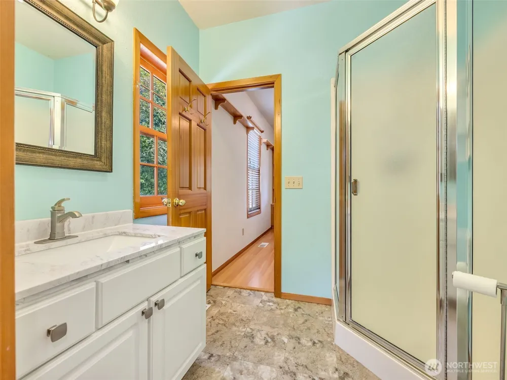 33811 Territory Road Oysterville, WA 98641