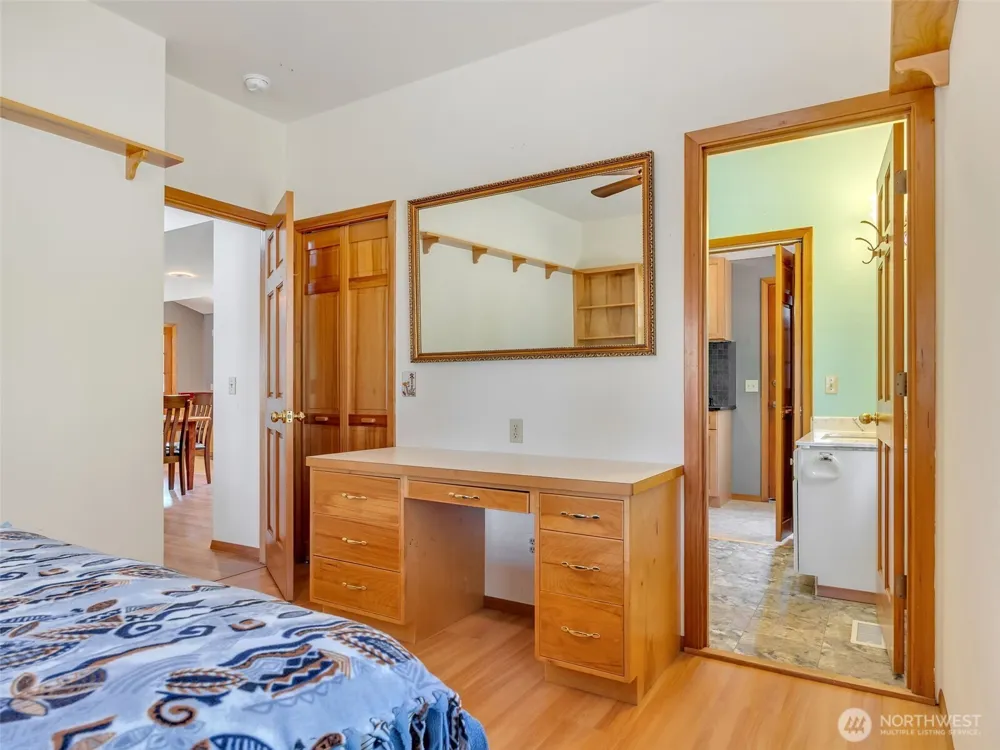 33811 Territory Road Oysterville, WA 98641