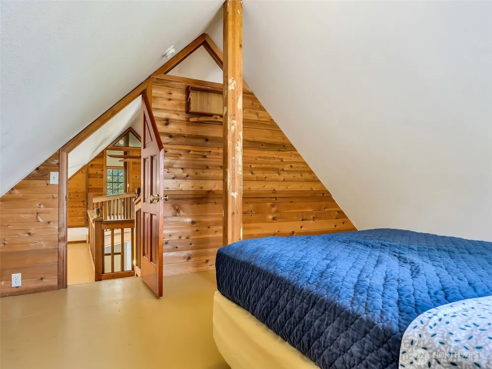 33811 Territory Road Oysterville, WA 98641
