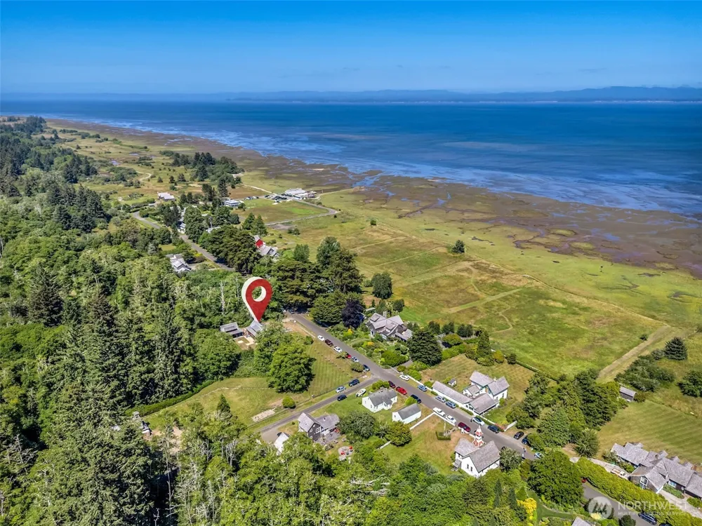 33811 Territory Road Oysterville, WA 98641