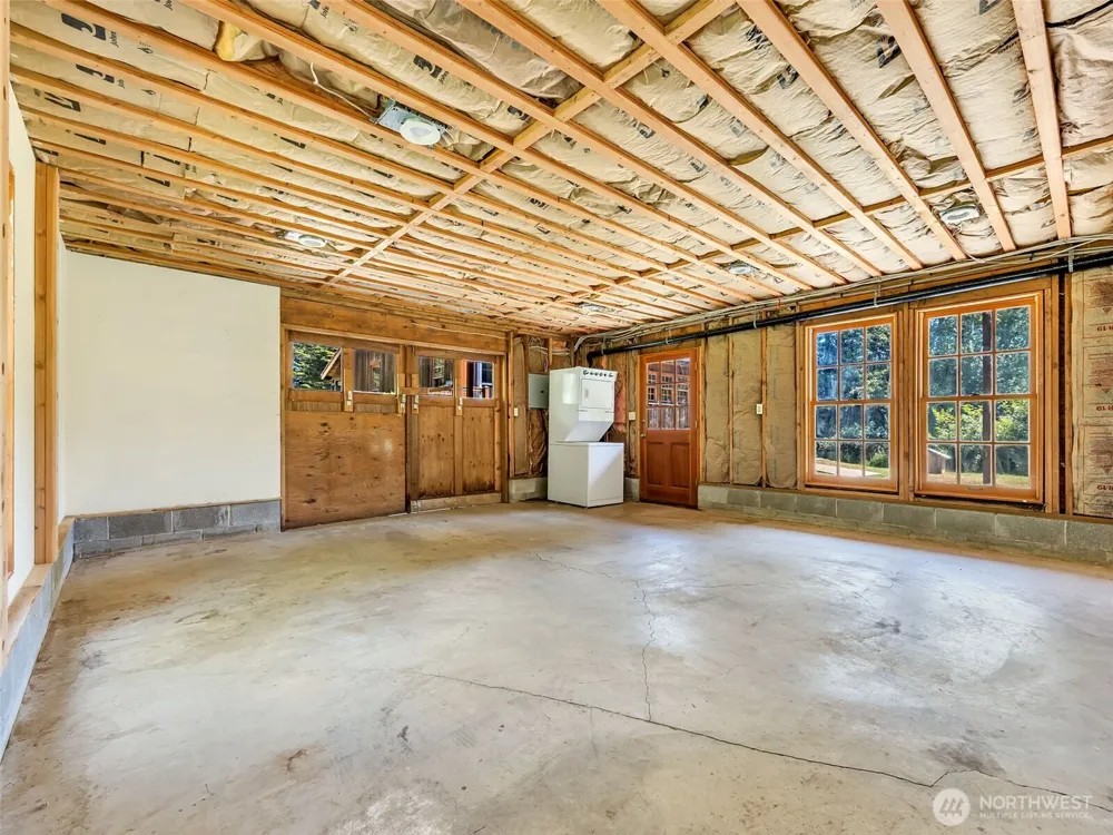 33811 Territory Road Oysterville, WA 98641