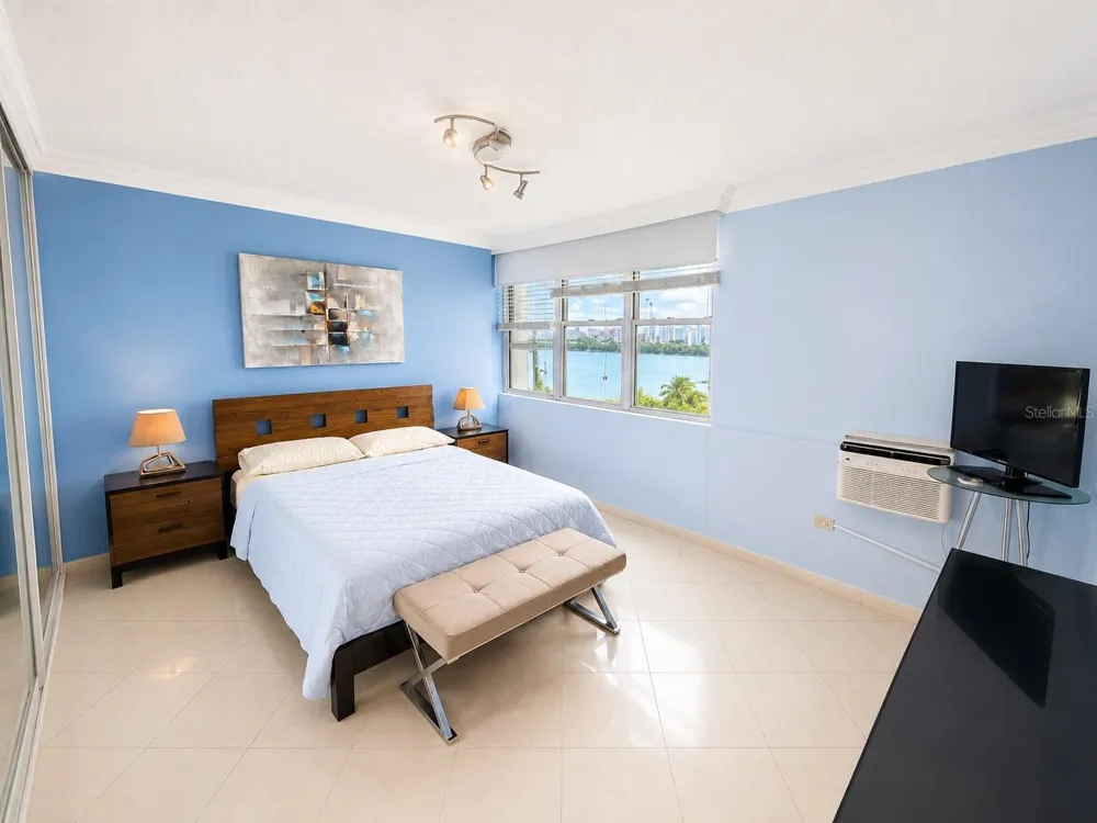 1035 ASHFORD AVE #802 San Juan, PR 00907