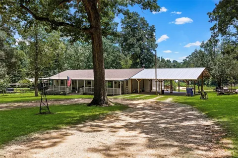 128 E Highland Drive