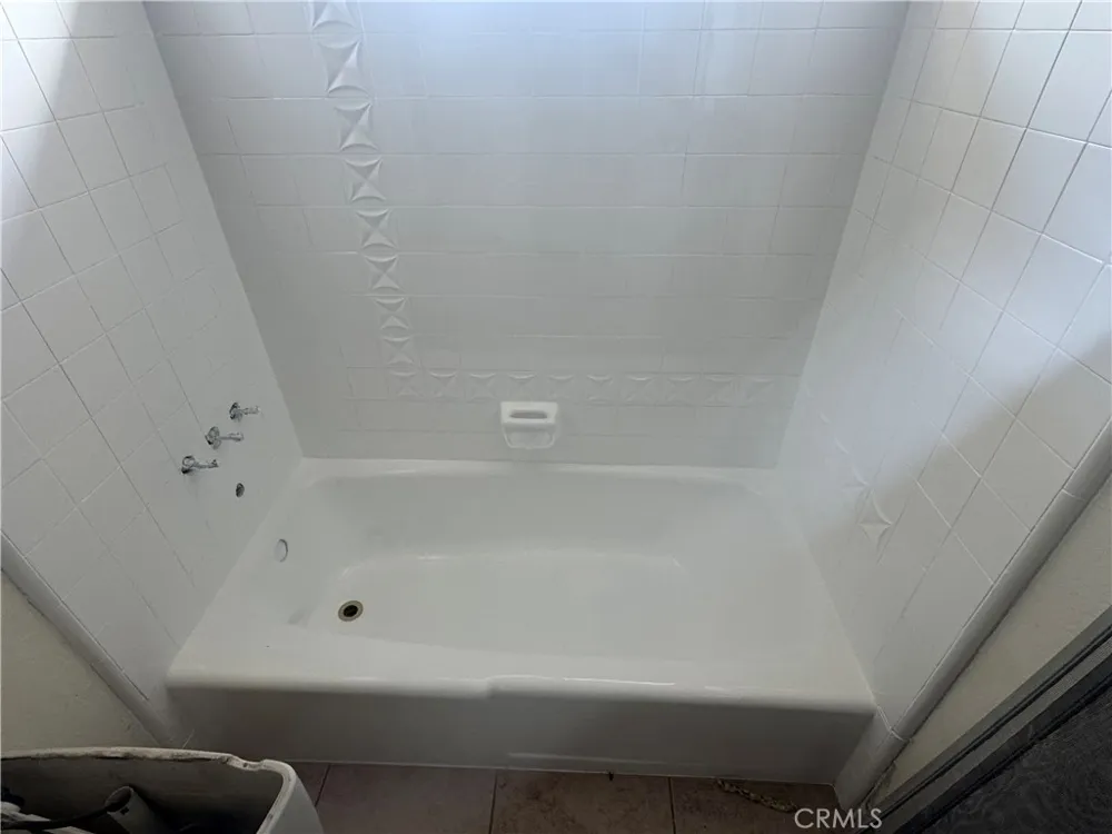 16578 Montego Way Tustin, CA 92780