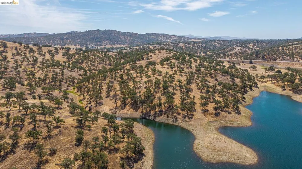 2 Cavalieri Ranch Rd La Grange, CA 95329
