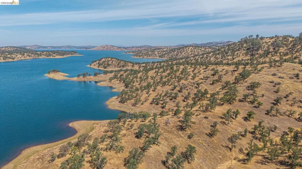 2 Cavalieri Ranch Rd La Grange, CA 95329
