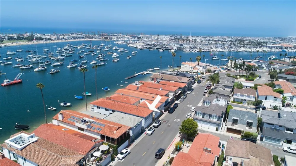 439 Via Lido Soud Newport Beach, CA 92663