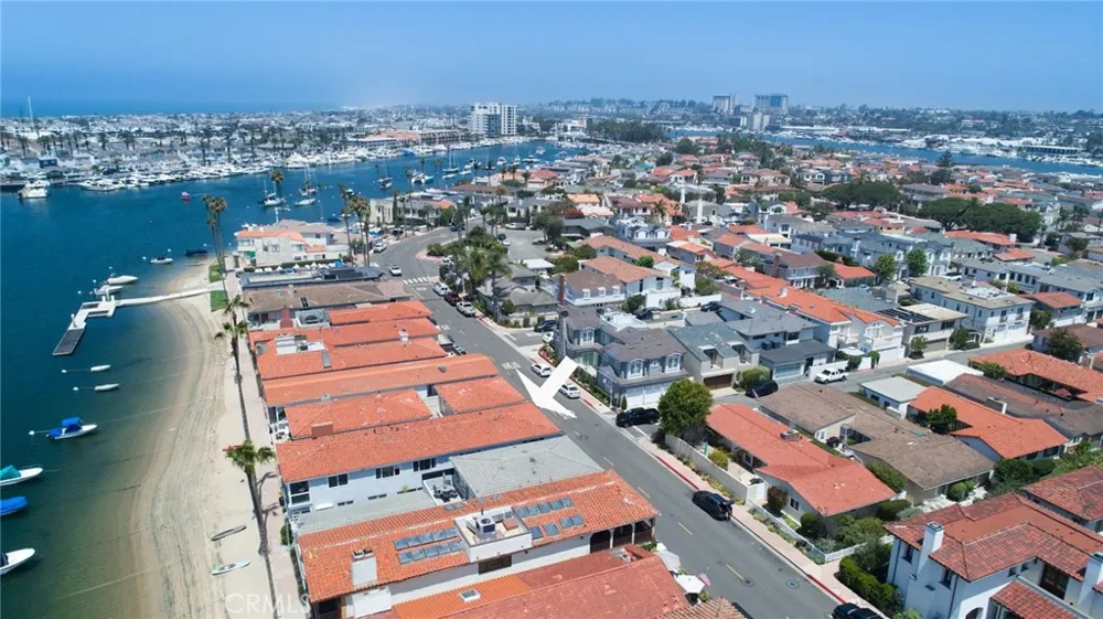 439 Via Lido Soud Newport Beach, CA 92663