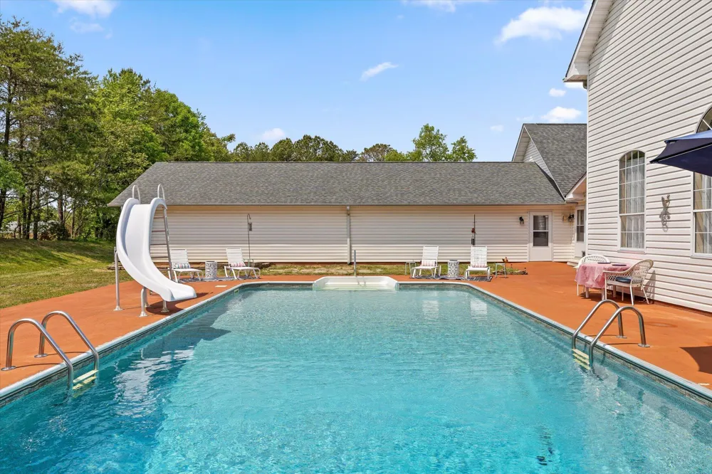2979 Blythe Ferry Road Dayton, TN 37321