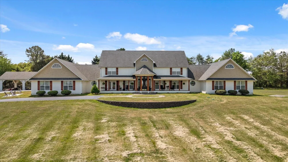 2979 Blythe Ferry Road Dayton, TN 37321