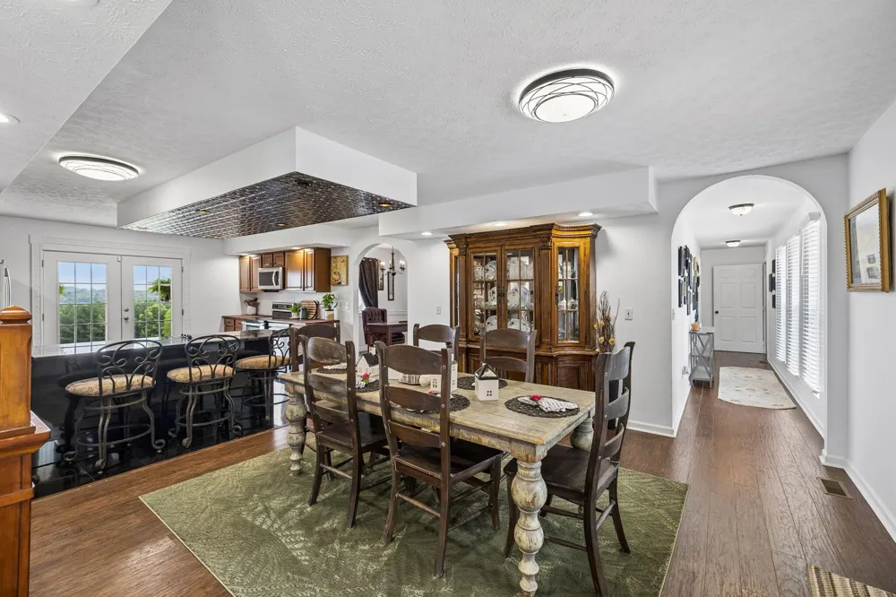 2979 Blythe Ferry Road Dayton, TN 37321