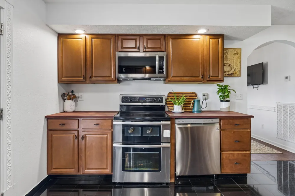 2979 Blythe Ferry Road Dayton, TN 37321