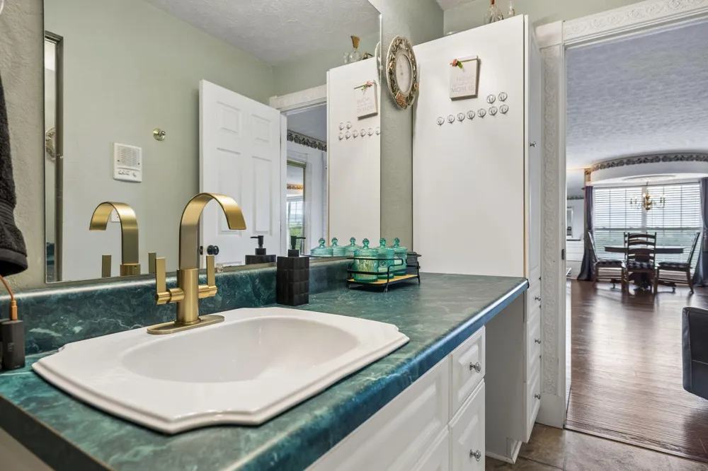 2979 Blythe Ferry Road Dayton, TN 37321