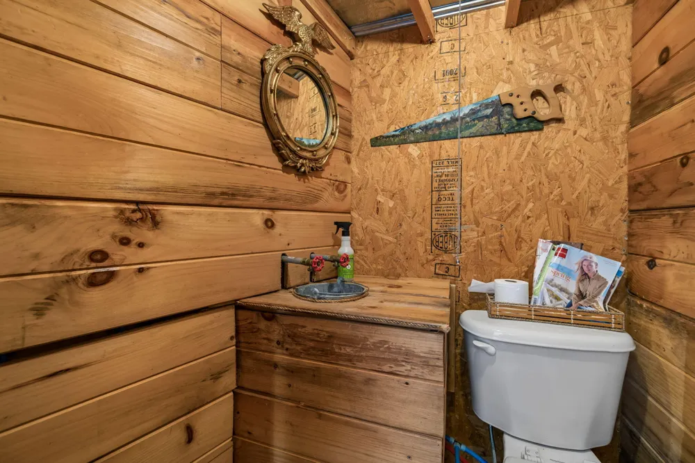 2979 Blythe Ferry Road Dayton, TN 37321