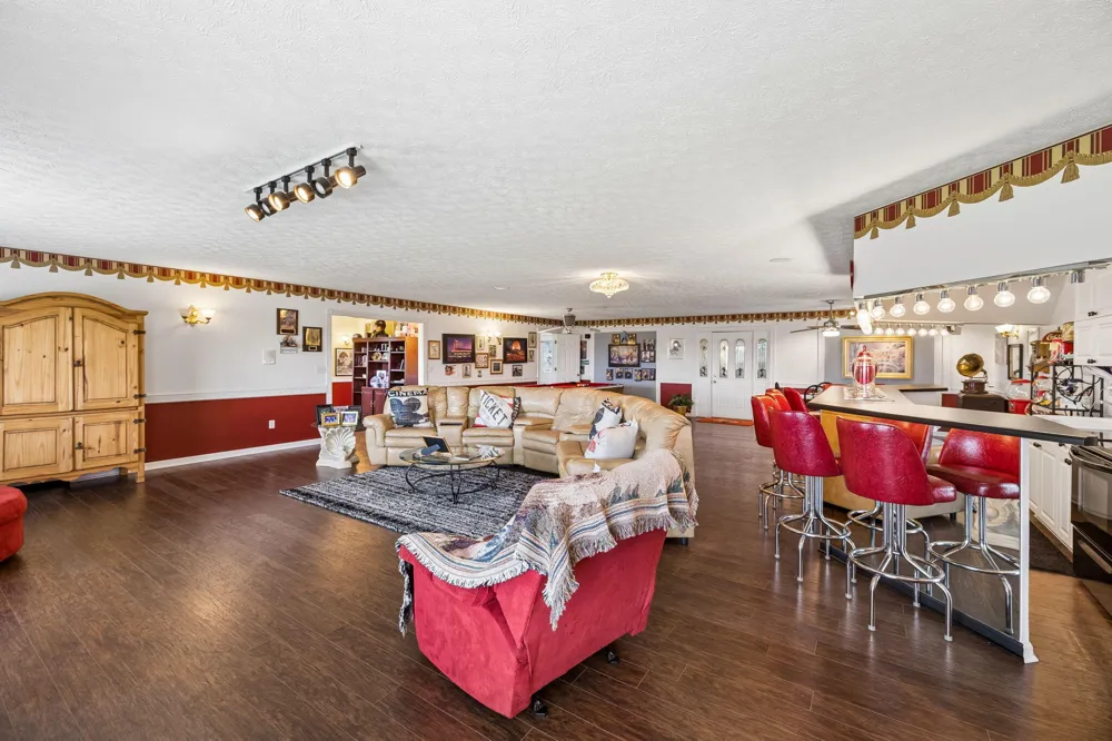 2979 Blythe Ferry Road Dayton, TN 37321