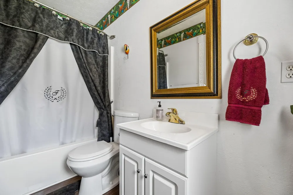 2979 Blythe Ferry Road Dayton, TN 37321