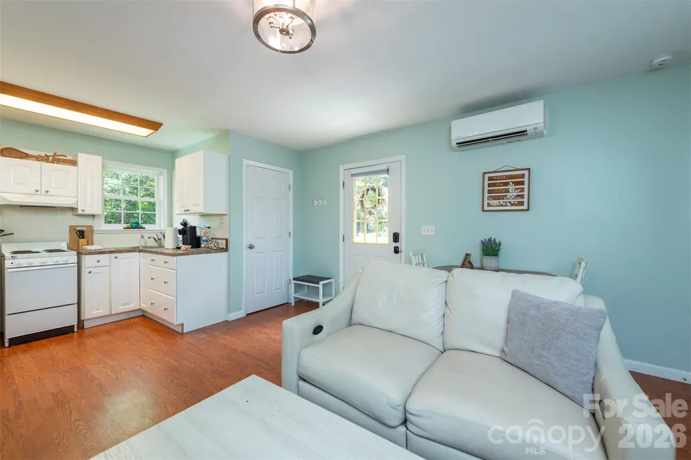223 Davidson Road Swannanoa, NC 28778