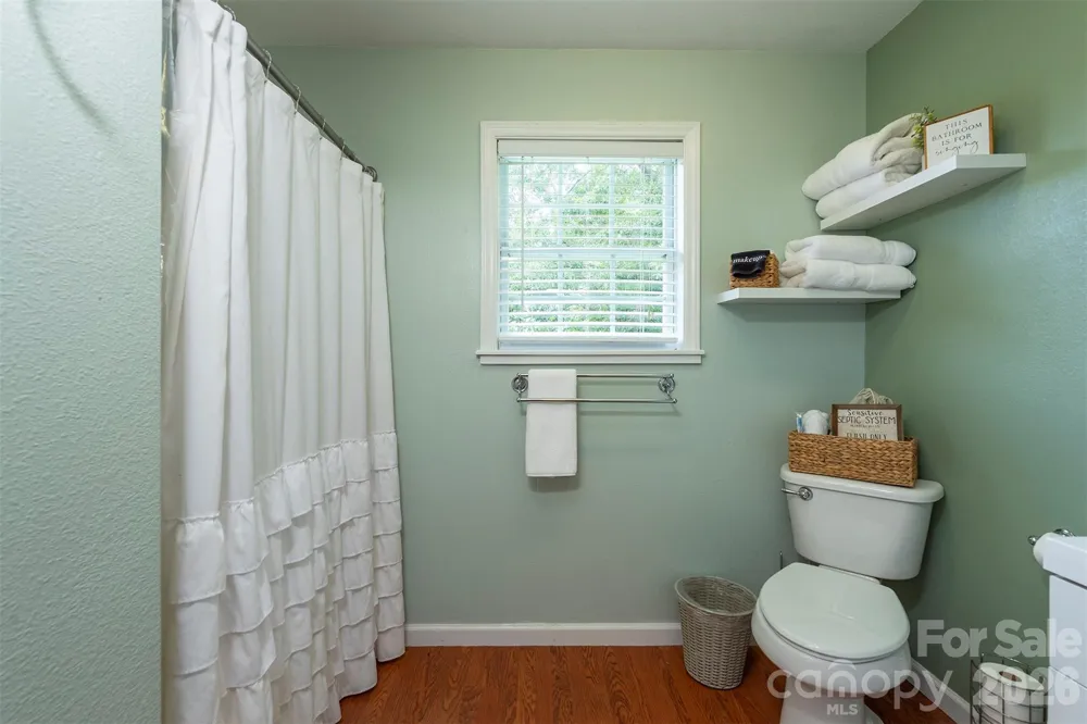 223 Davidson Road Swannanoa, NC 28778