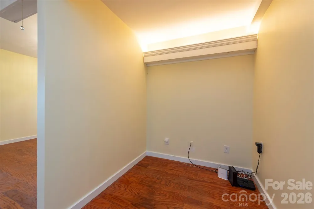 223 Davidson Road Swannanoa, NC 28778