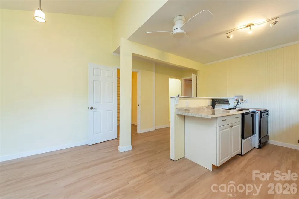 223 Davidson Road Swannanoa, NC 28778