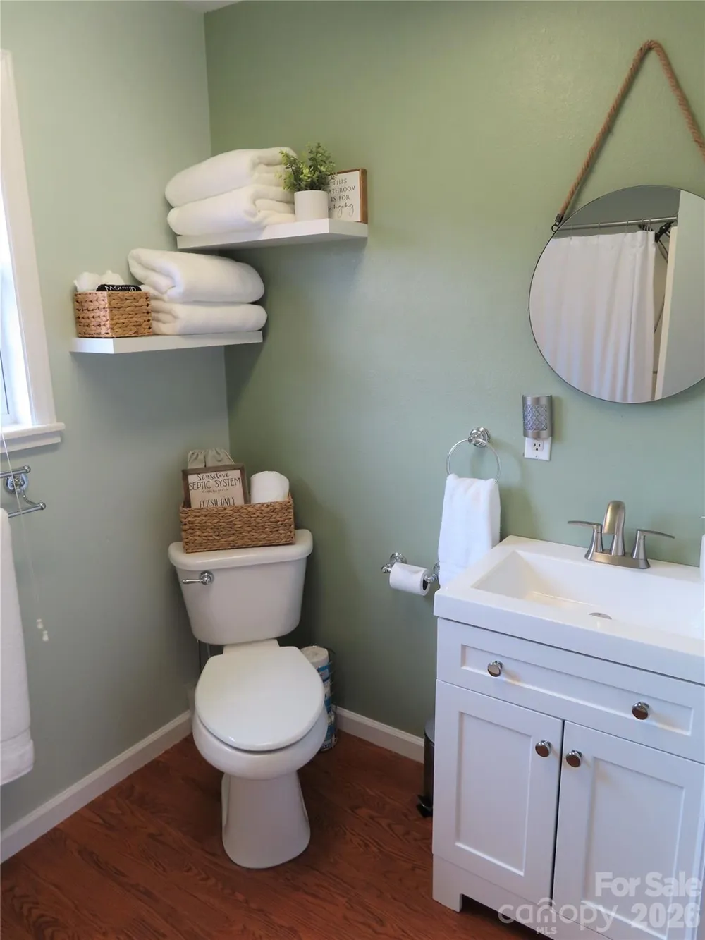 223 Davidson Road Swannanoa, NC 28778