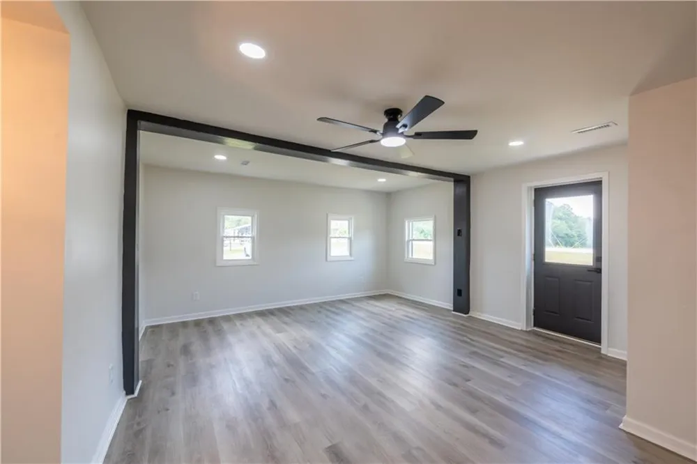 1404 Forest Avenue Hartwell, GA 30643