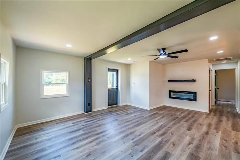 1404 Forest Avenue Hartwell, GA 30643