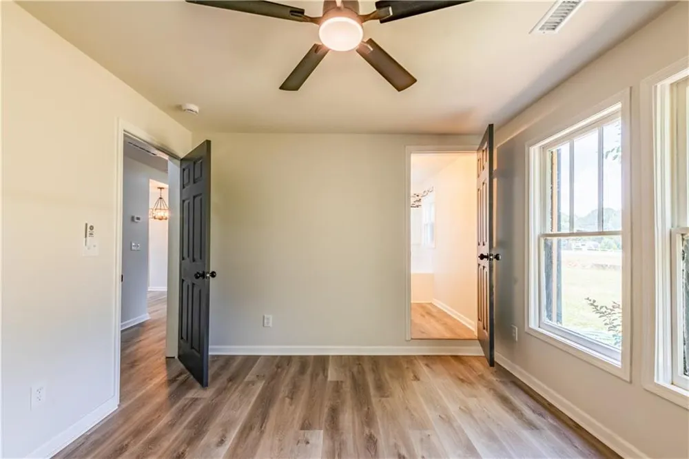 1404 Forest Avenue Hartwell, GA 30643