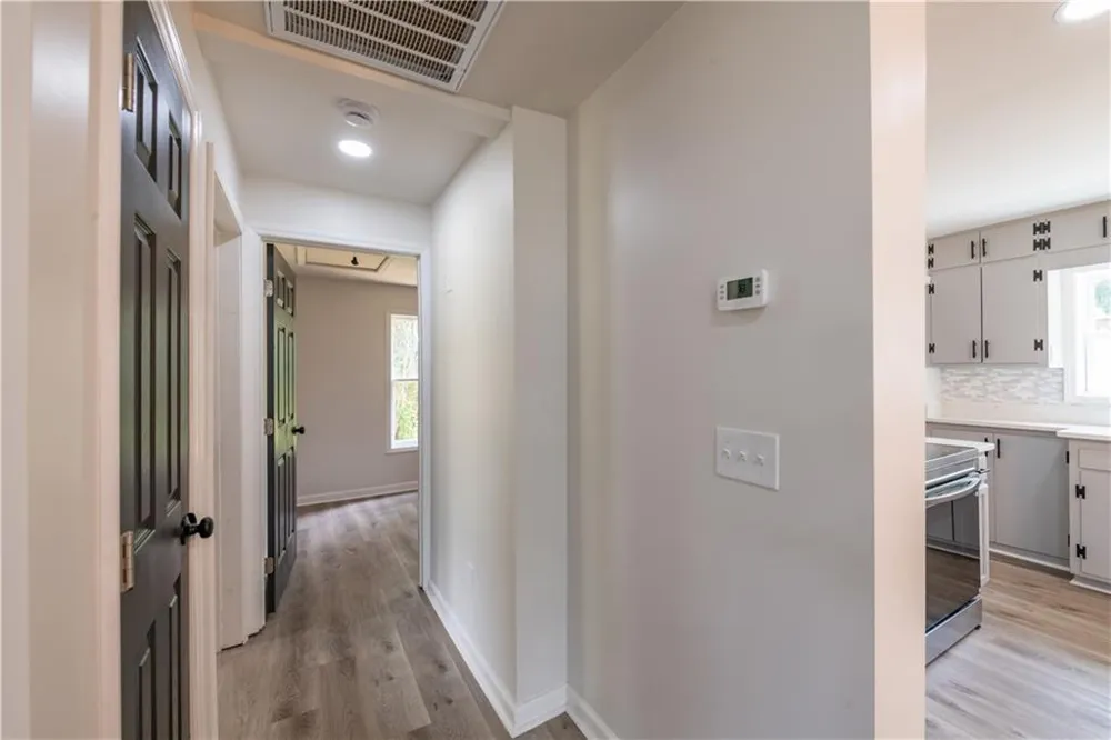 1404 Forest Avenue Hartwell, GA 30643