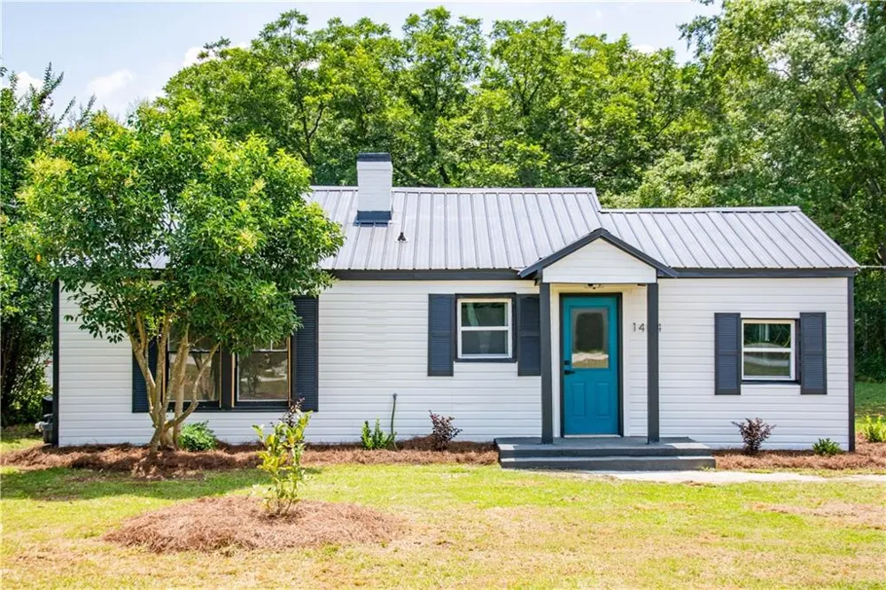 1404 Forest Avenue Hartwell, GA 30643