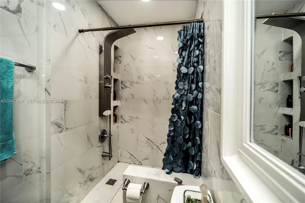 10815 NW 26th St Sunrise, FL 33322
