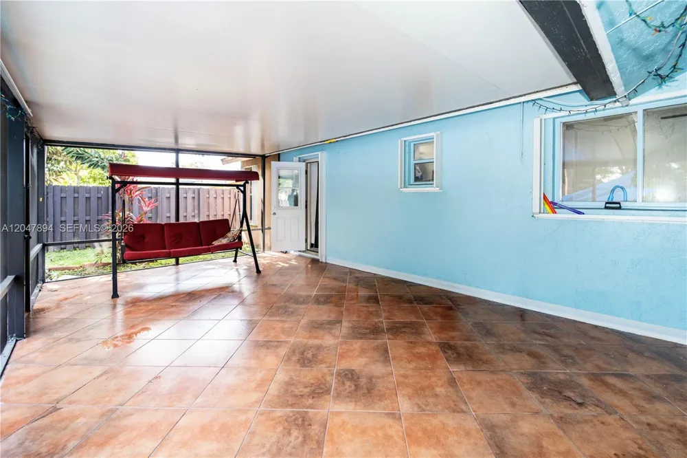 10815 NW 26th St Sunrise, FL 33322