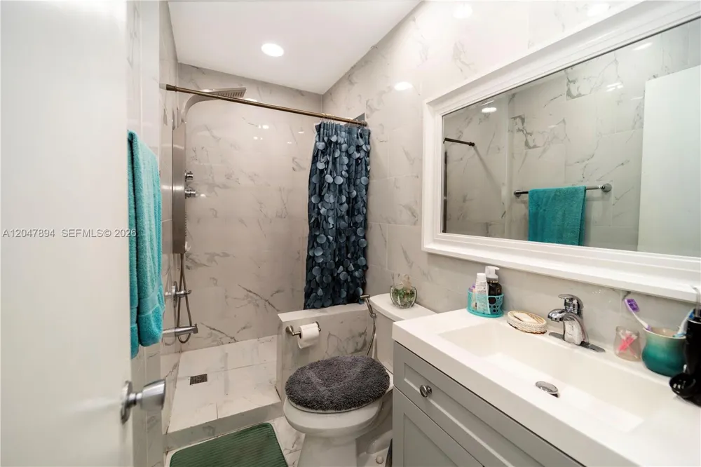 10815 NW 26th St Sunrise, FL 33322