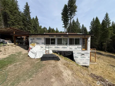 154 W Cougar Creek Road