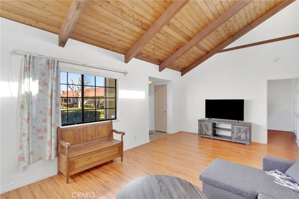 19228 Cottonwood Drive Apple Valley, CA 92308