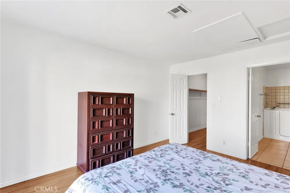 19228 Cottonwood Drive Apple Valley, CA 92308