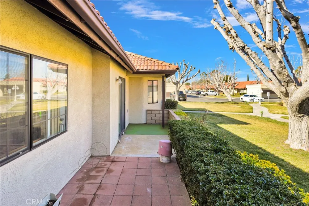 19228 Cottonwood Drive Apple Valley, CA 92308