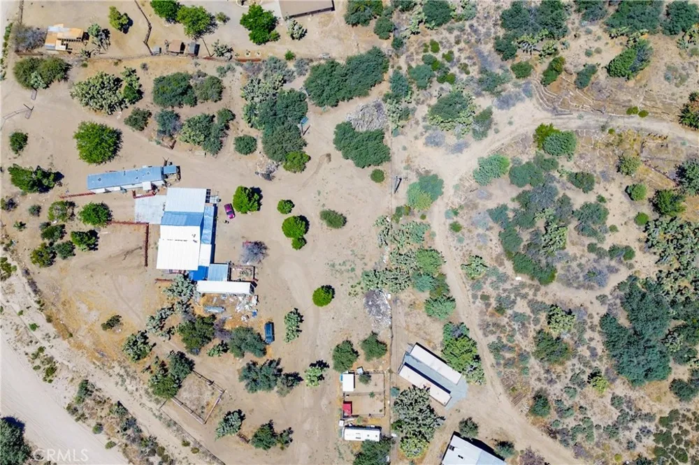 3576 Whispering Pines Phelan, CA 92371