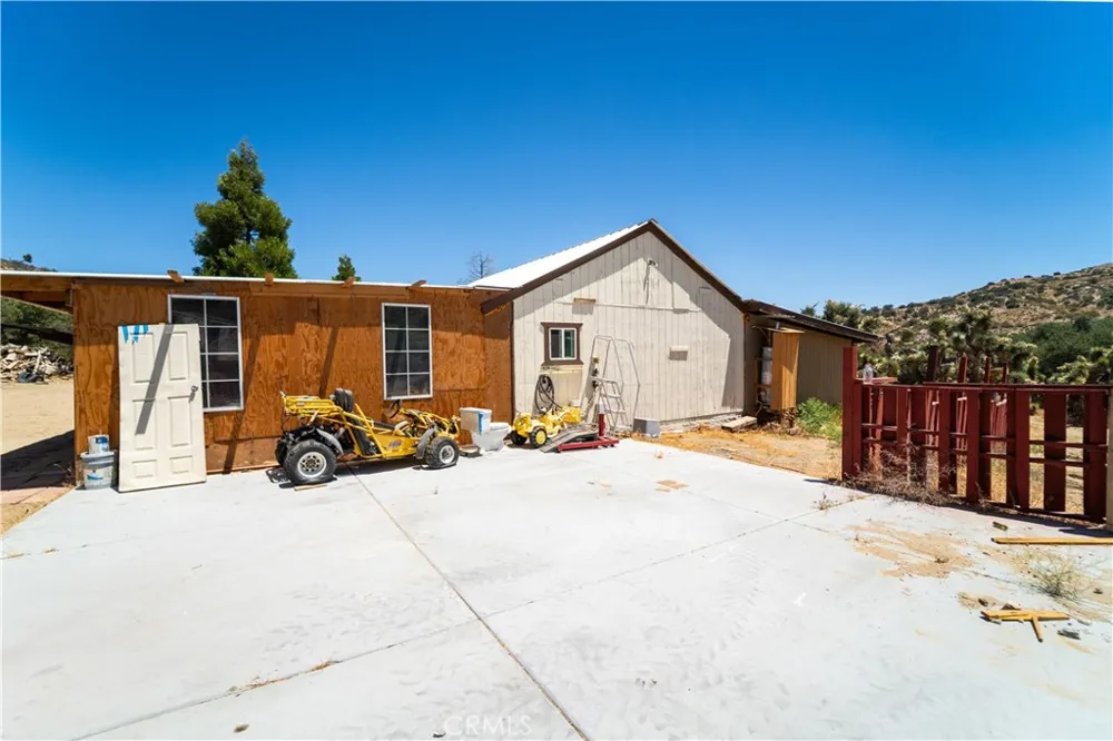 3576 Whispering Pines Phelan, CA 92371