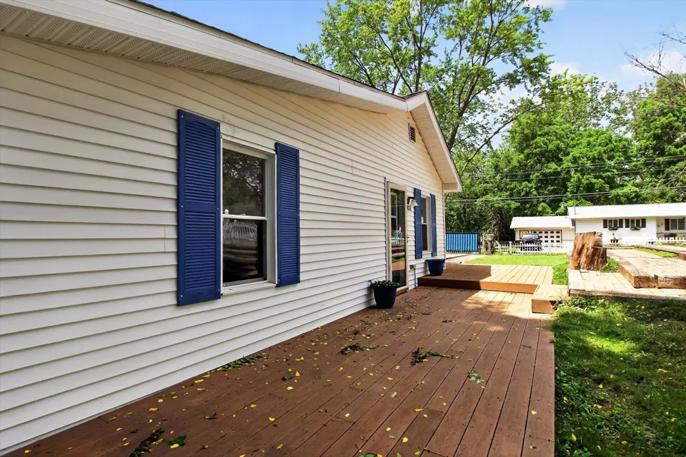 1035 Fairview Avenue Alma City, MI 48801