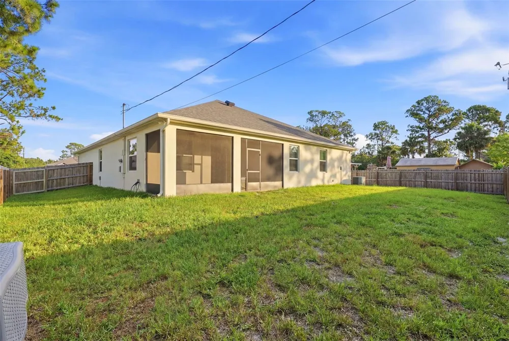 242 HERITAGE STREET SW Palm Bay, FL 32908