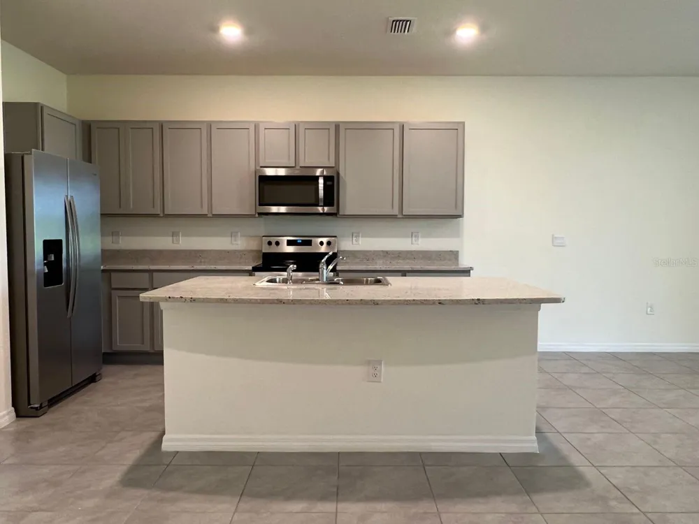 5330 DRAGONFLY DRIVE Wildwood, FL 34785