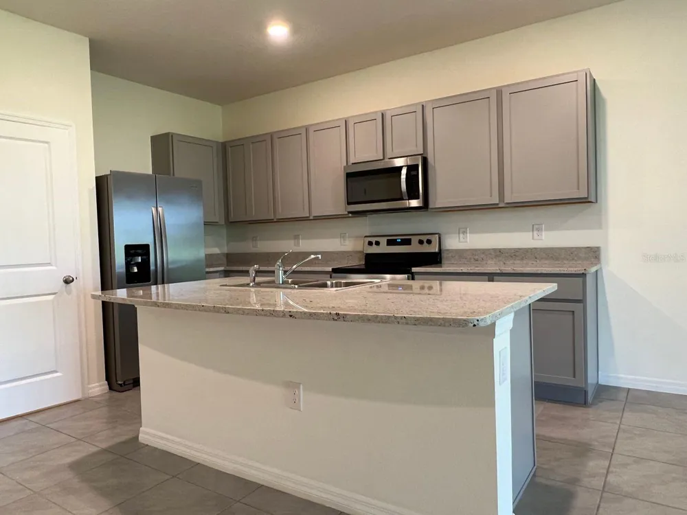 5330 DRAGONFLY DRIVE Wildwood, FL 34785