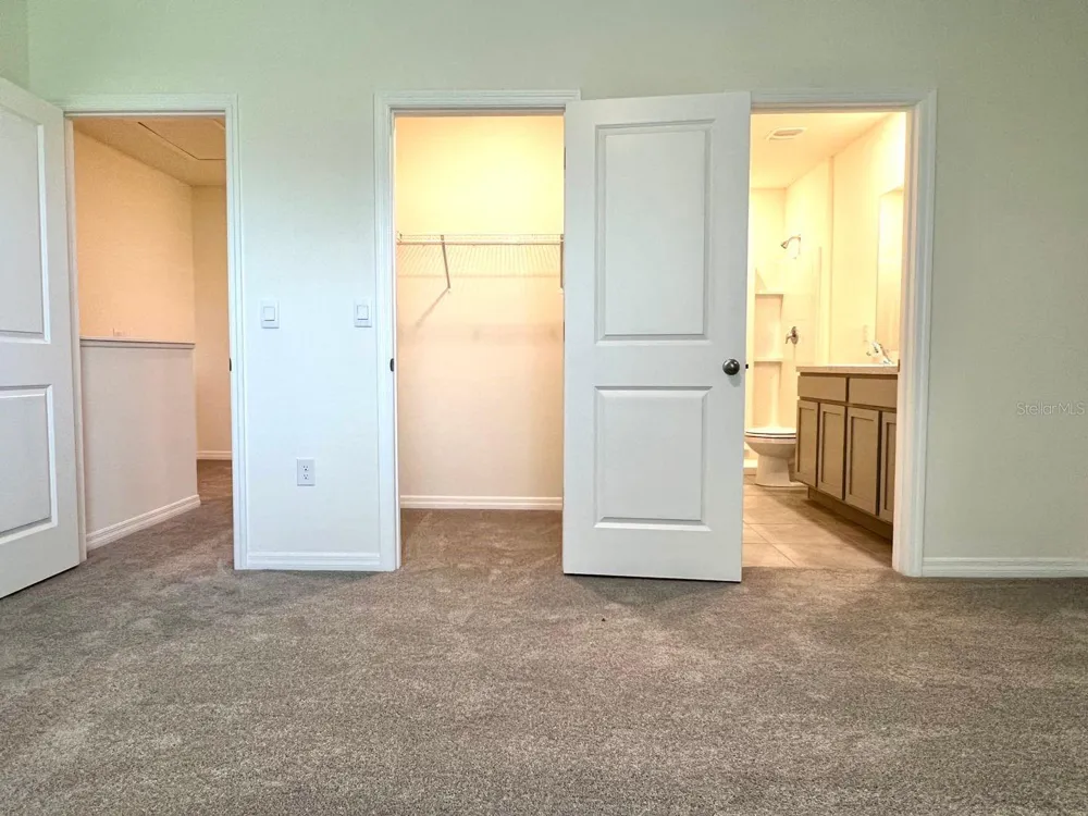 5330 DRAGONFLY DRIVE Wildwood, FL 34785