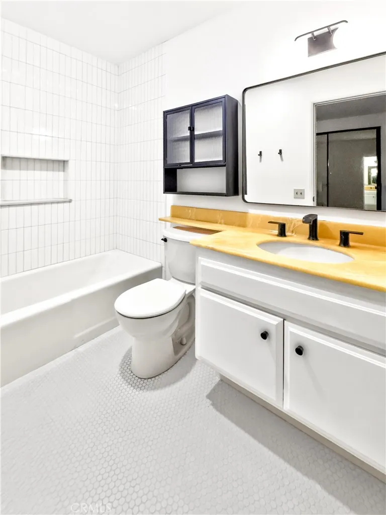 4600 Via Dolce #2203 Marina del Rey, CA 90292
