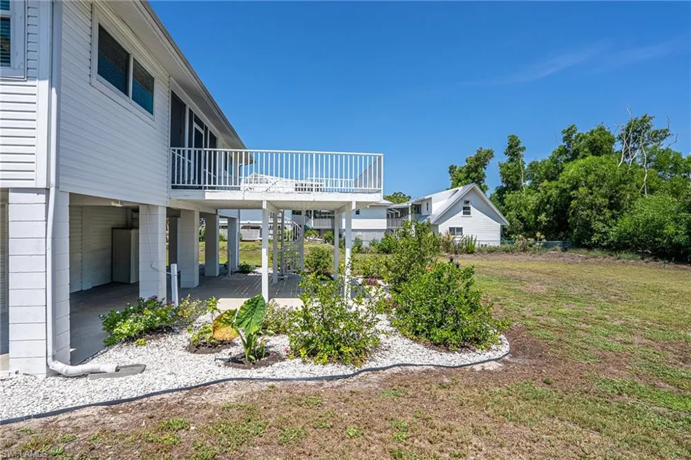 10810 Habitat Circle Bokeelia, FL 33922