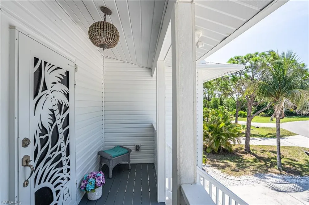 10810 Habitat Circle Bokeelia, FL 33922
